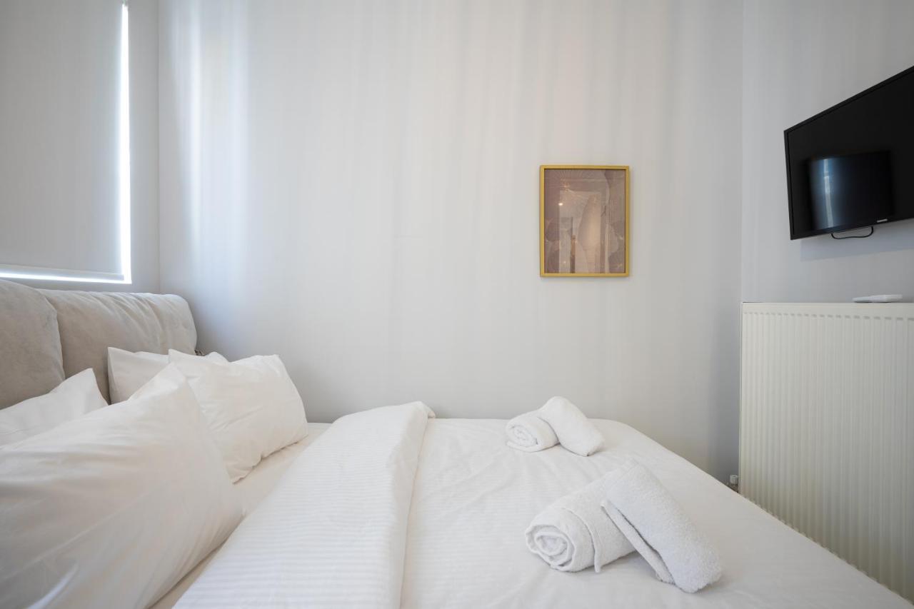 Trojan Affair Residence アテネ エクステリア 写真