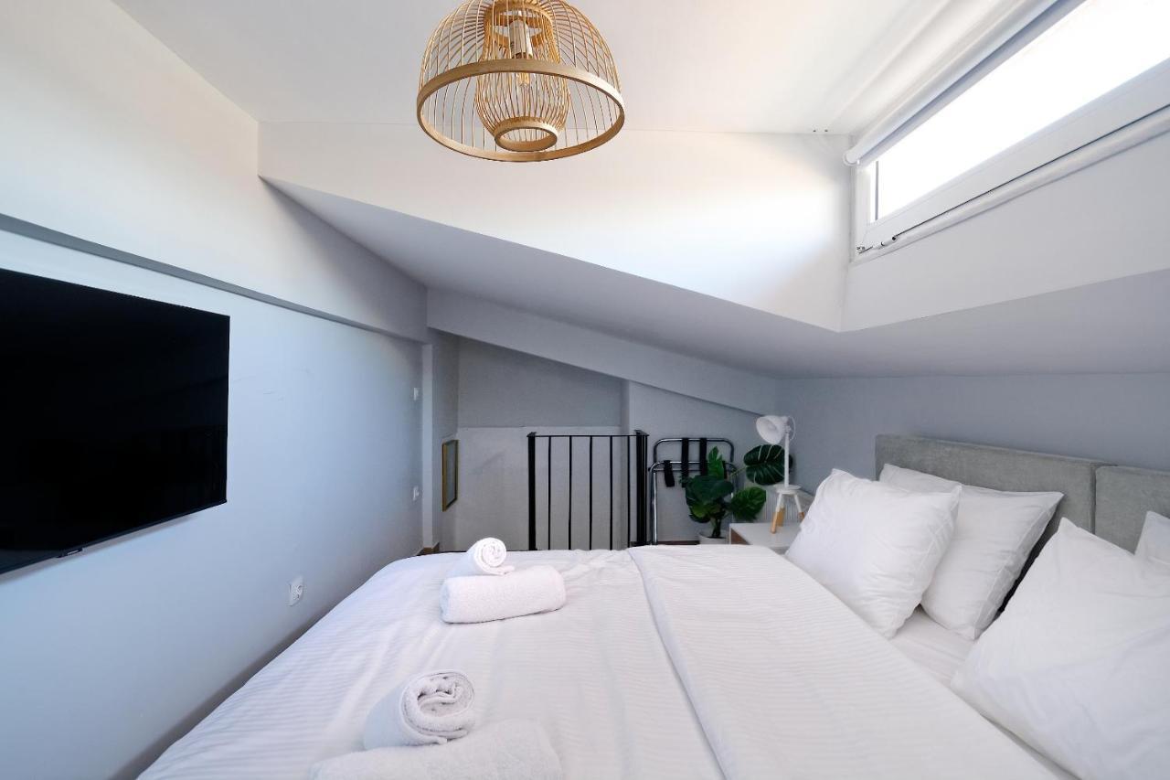 Trojan Affair Residence アテネ エクステリア 写真